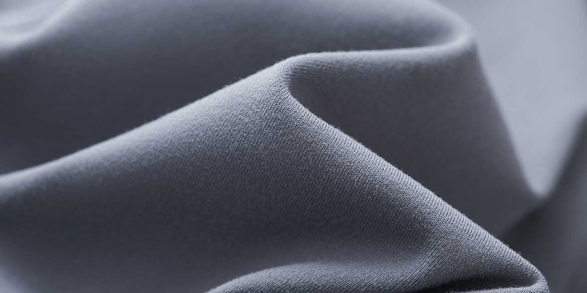What Is the Difference Between Knitted and Woven Fabric? - Baleaf Sports