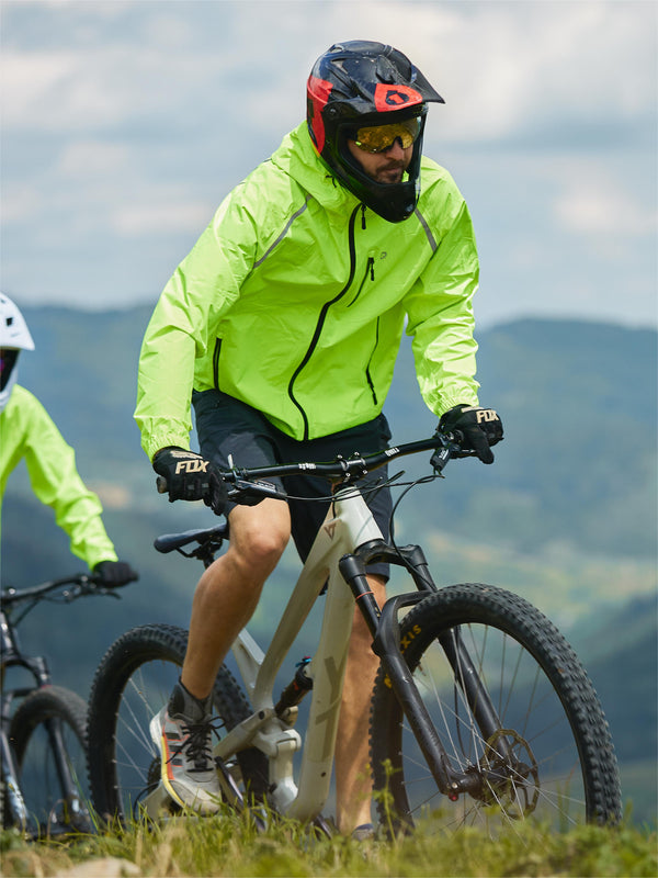 Men's Long-Sleeved Shirts