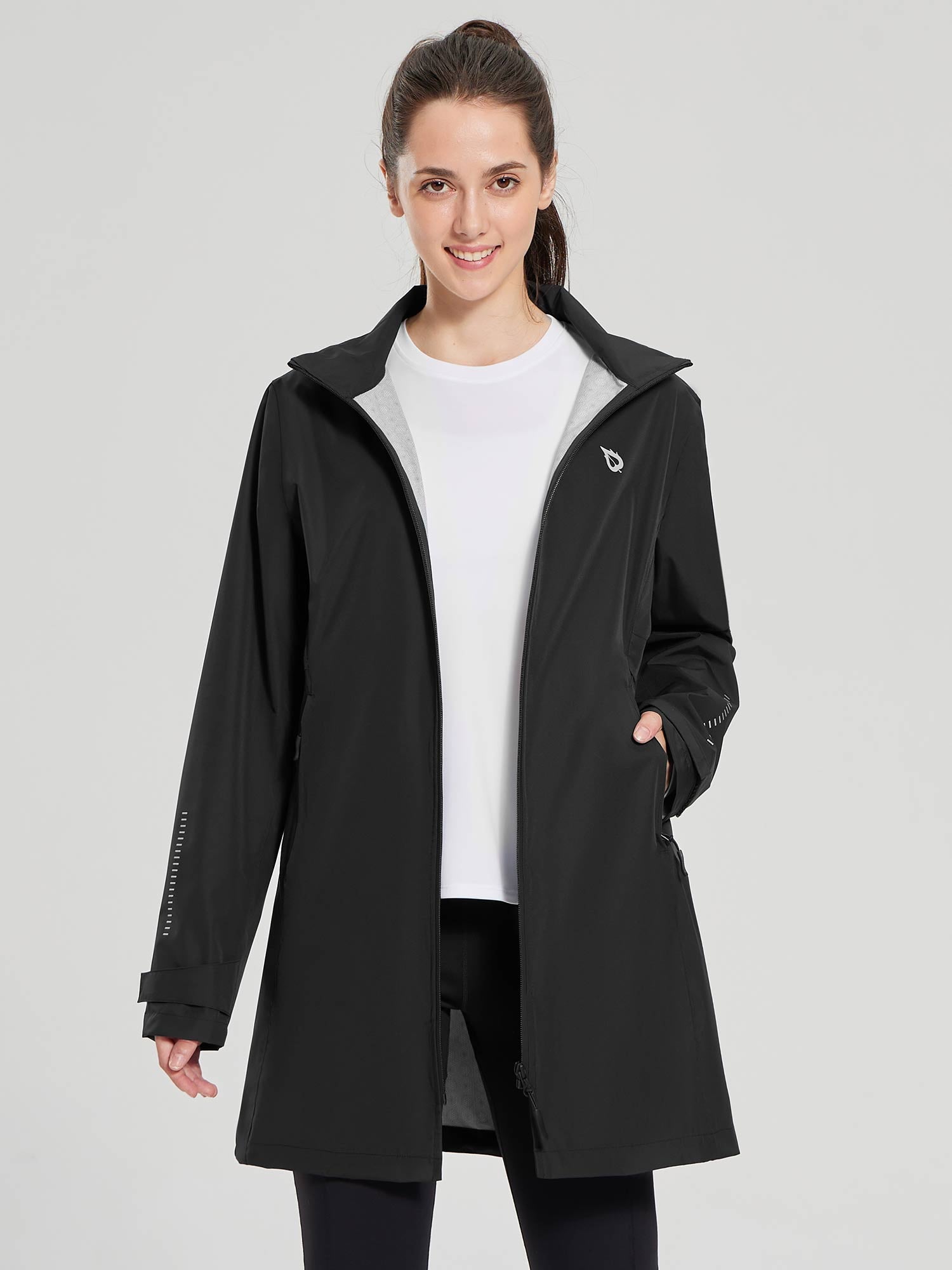 Chaqueta impermeable con capucha a media longitud de flyleaf