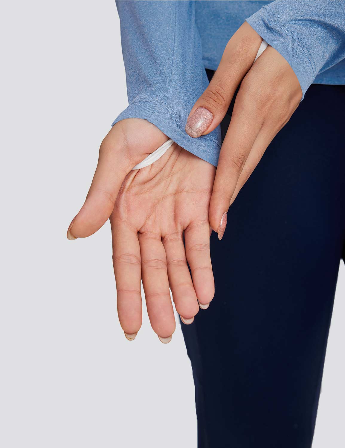 Baleaf Women's High Split Crew Neck T-shirts Ashleigh Blue with Thumbhole Design