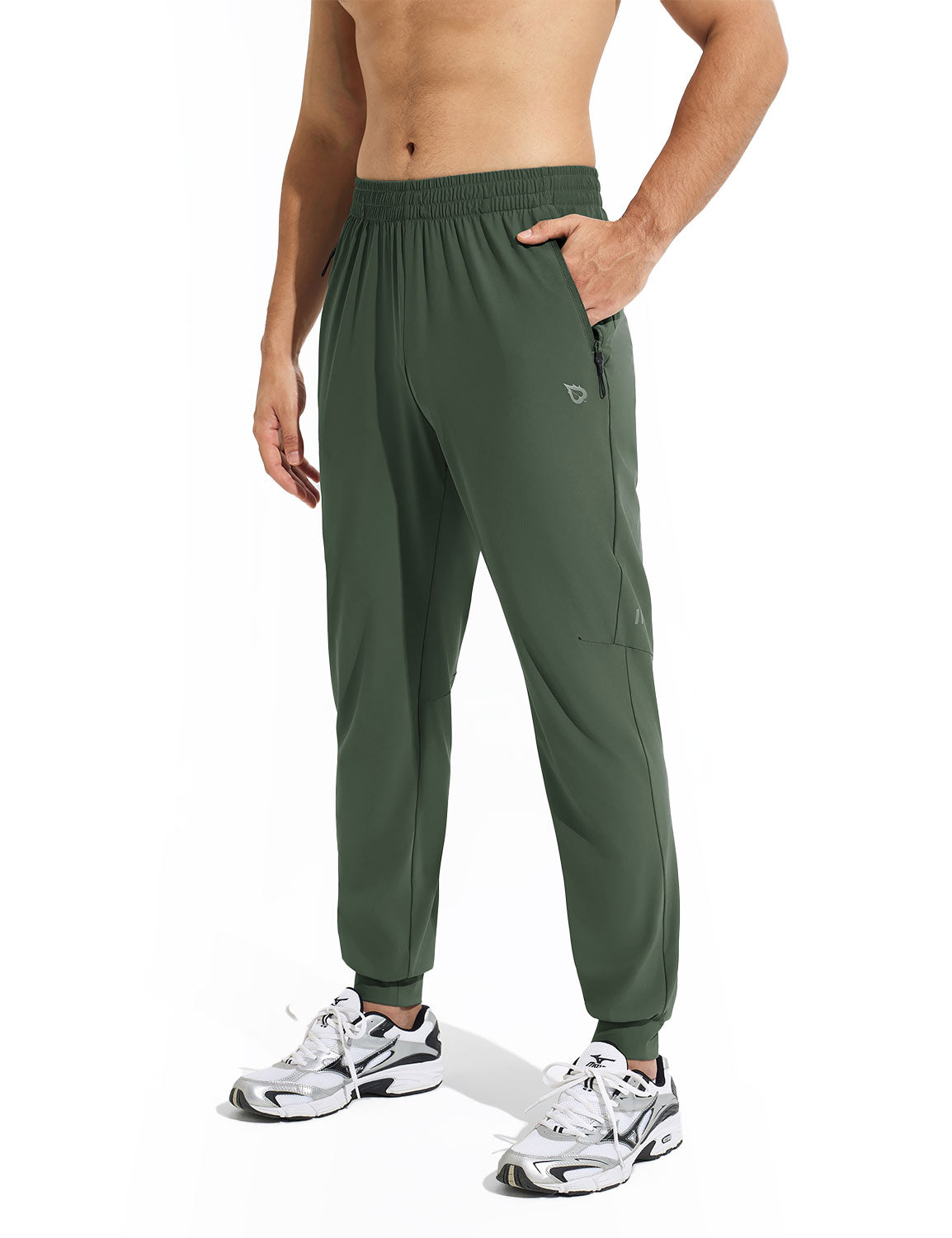 Baleaf Men's High-Stretchy Quick-Dry Joggers Pants Rifle Green Side