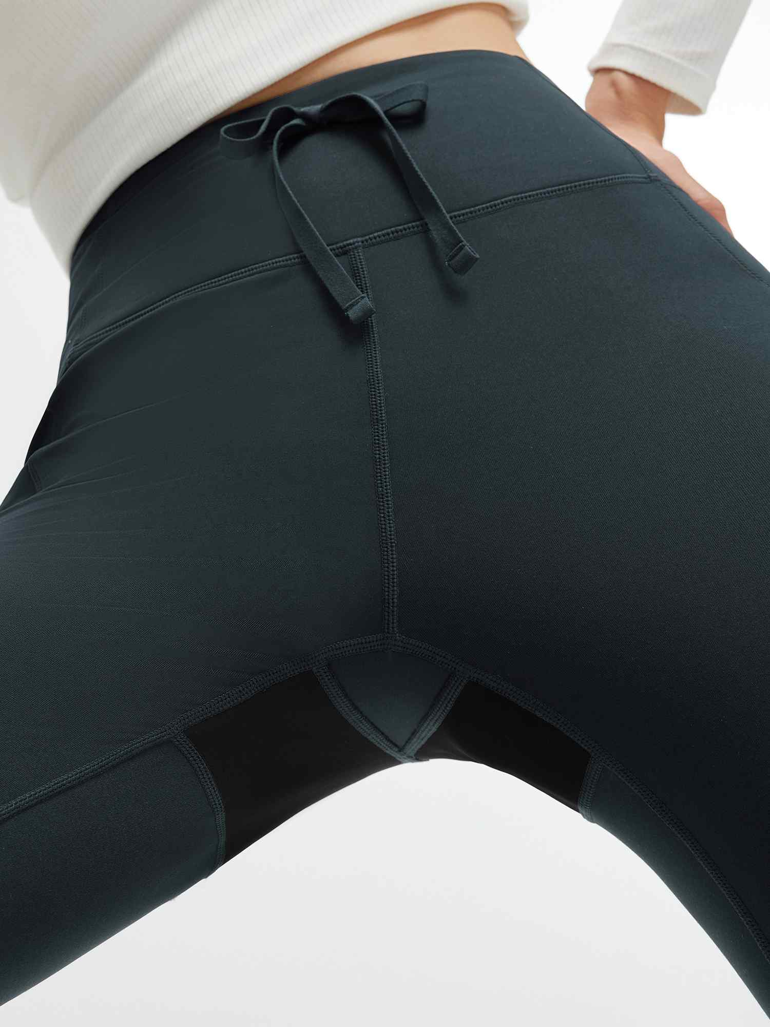 #color_Dark Gray/Black