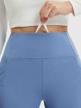 #color_Kentucky Blue