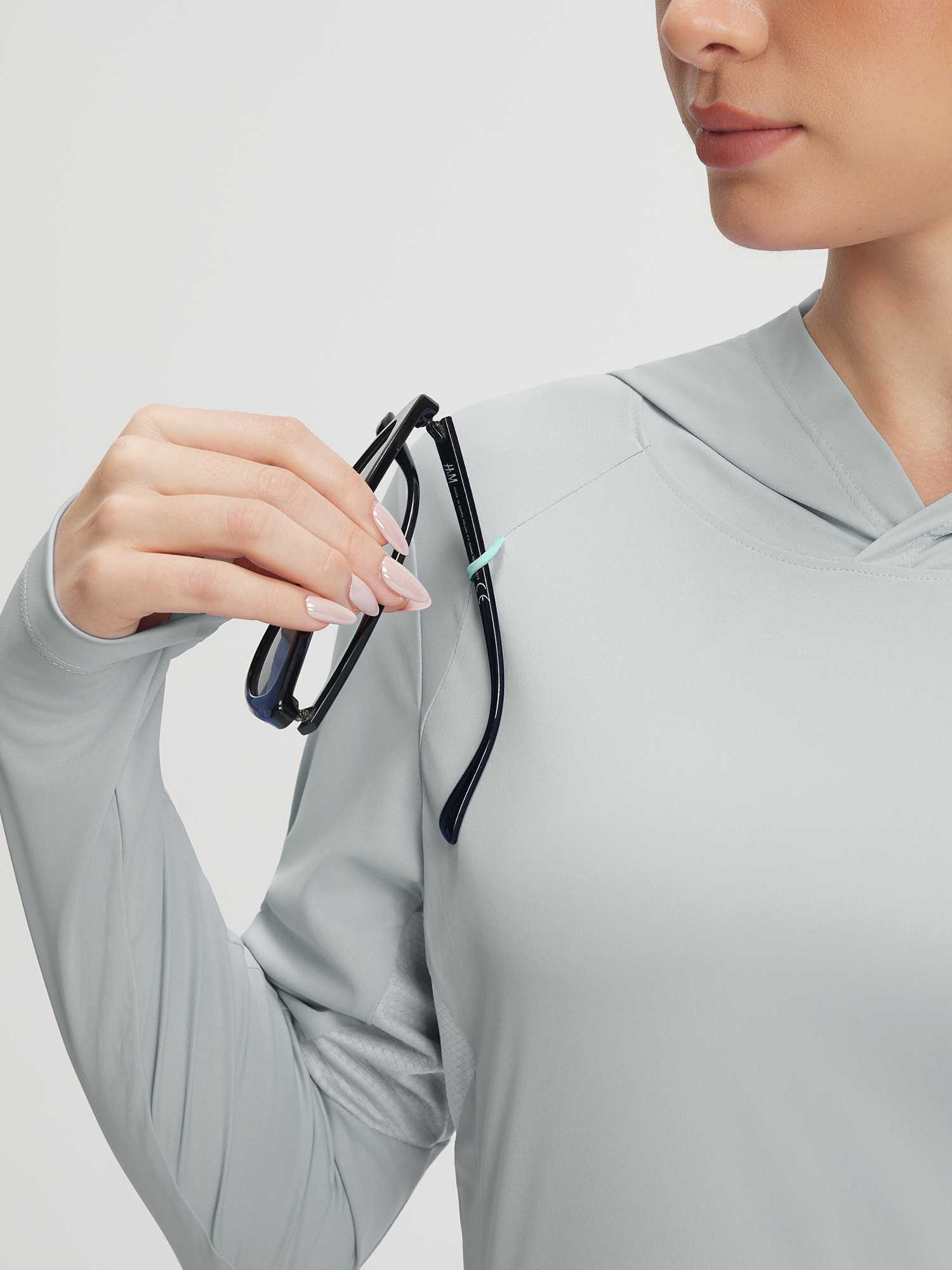 Baleaf UPF 50+ Lightweight Sun Shirts Hoodies