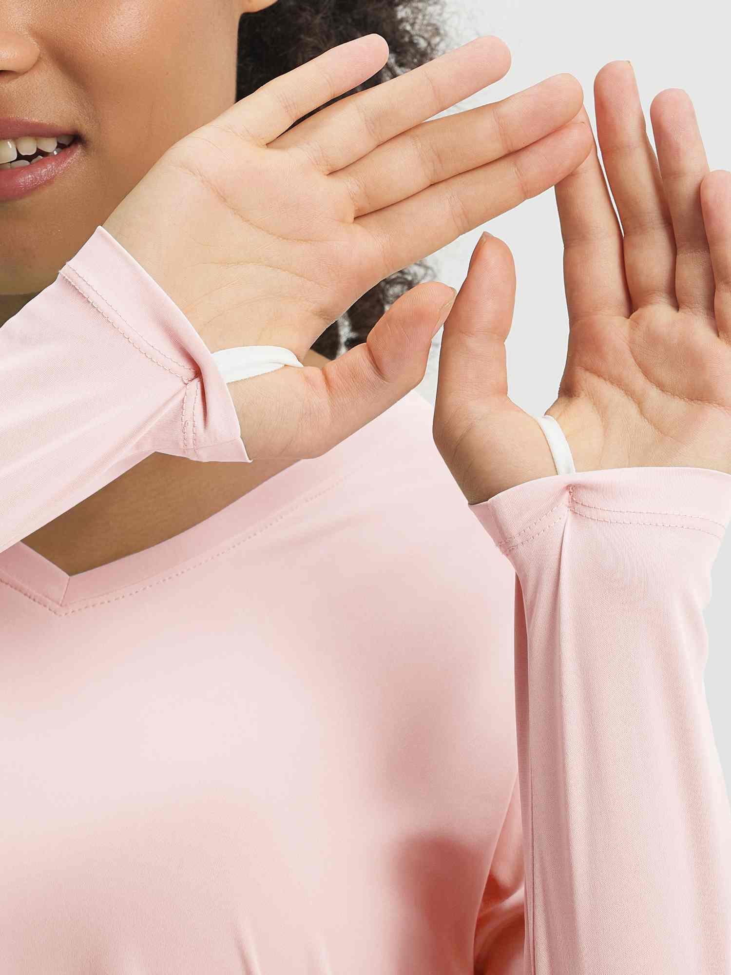 Baleaf UPF 50+ V Neck Long-Sleeve Shirt