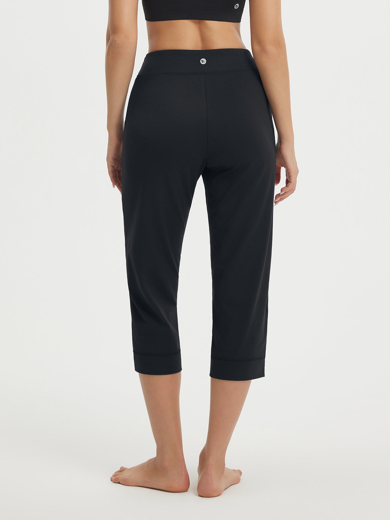 Stretchy High-Rise Capri 21