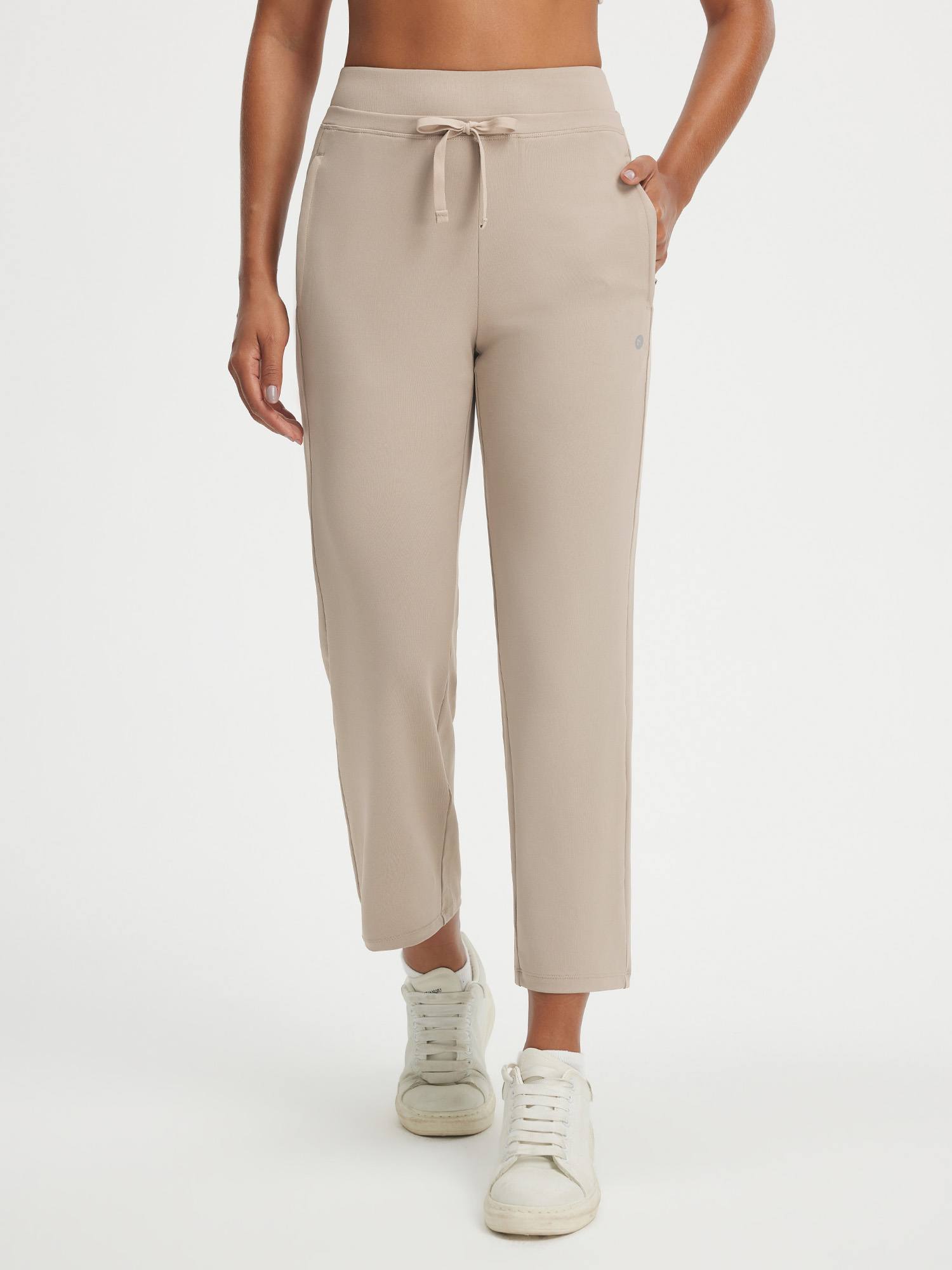 #color_Khaki