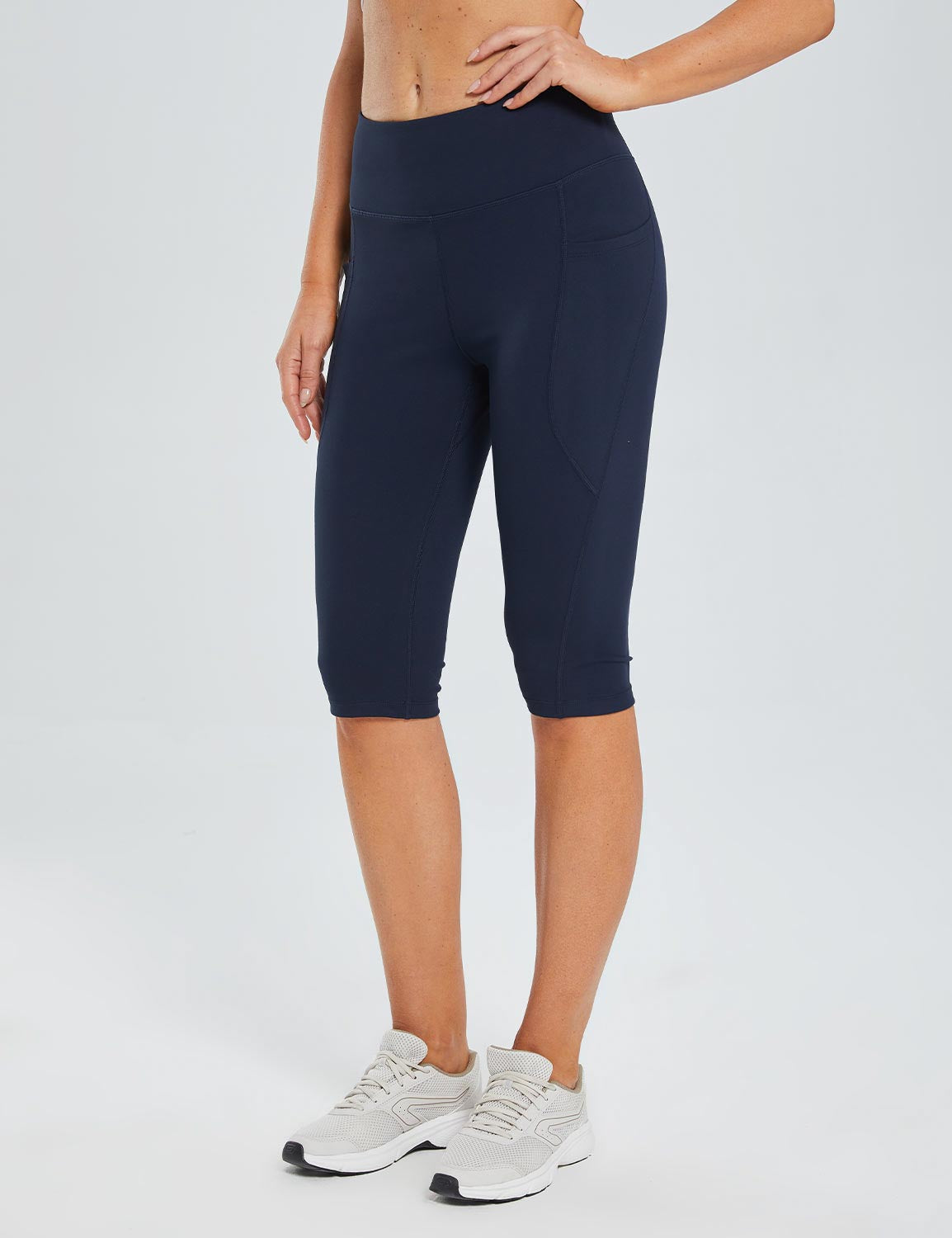 Pocketed Yoga Capris | High-Waisted UPF50 Capris - Baleaf