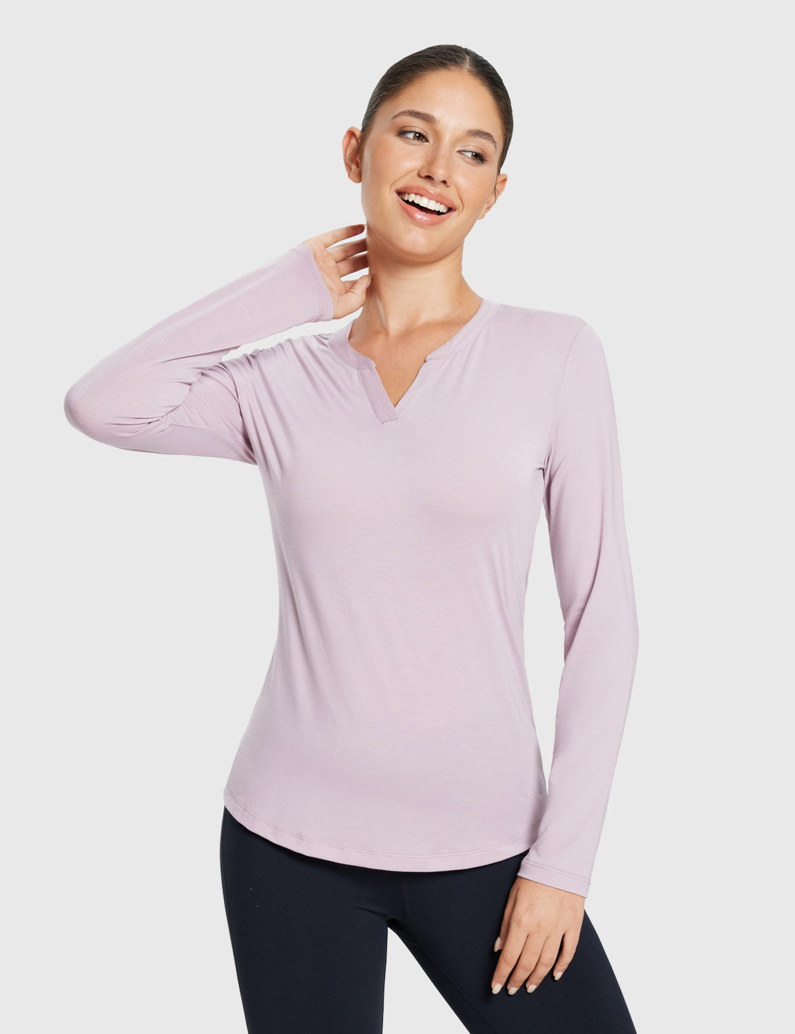 Baleaf Women's Ultra Soft Fall V-Neck Loose Fit Casual T-Shirt Light Purple Main
