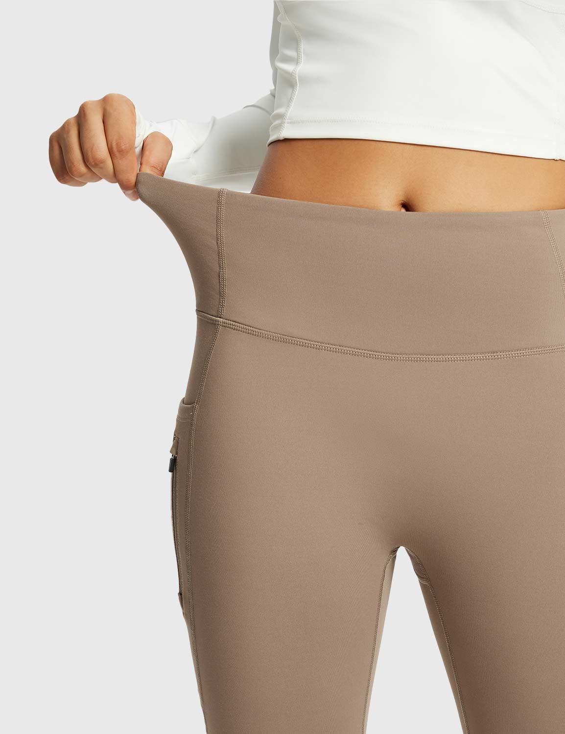 Baleaf Women's High-Rise Soft Thermal Flare Pants Cocoa Crème Details