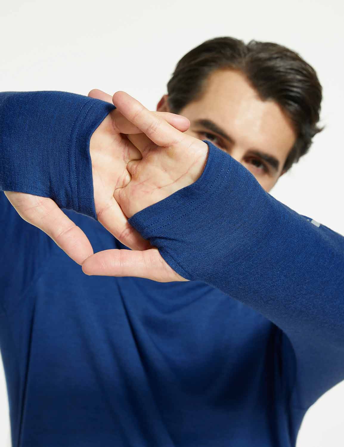 Baleaf Men's Merino Wool Hooded Base Layer Shirts Quartz blue with Thumbhole