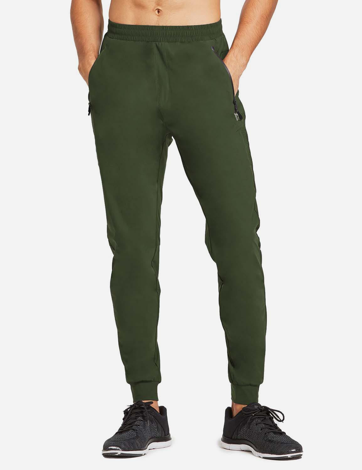 Baleaf Men's Mid Rise Seamless Quick Dry Mesh Tapered Joggers abd284 Army Green Front