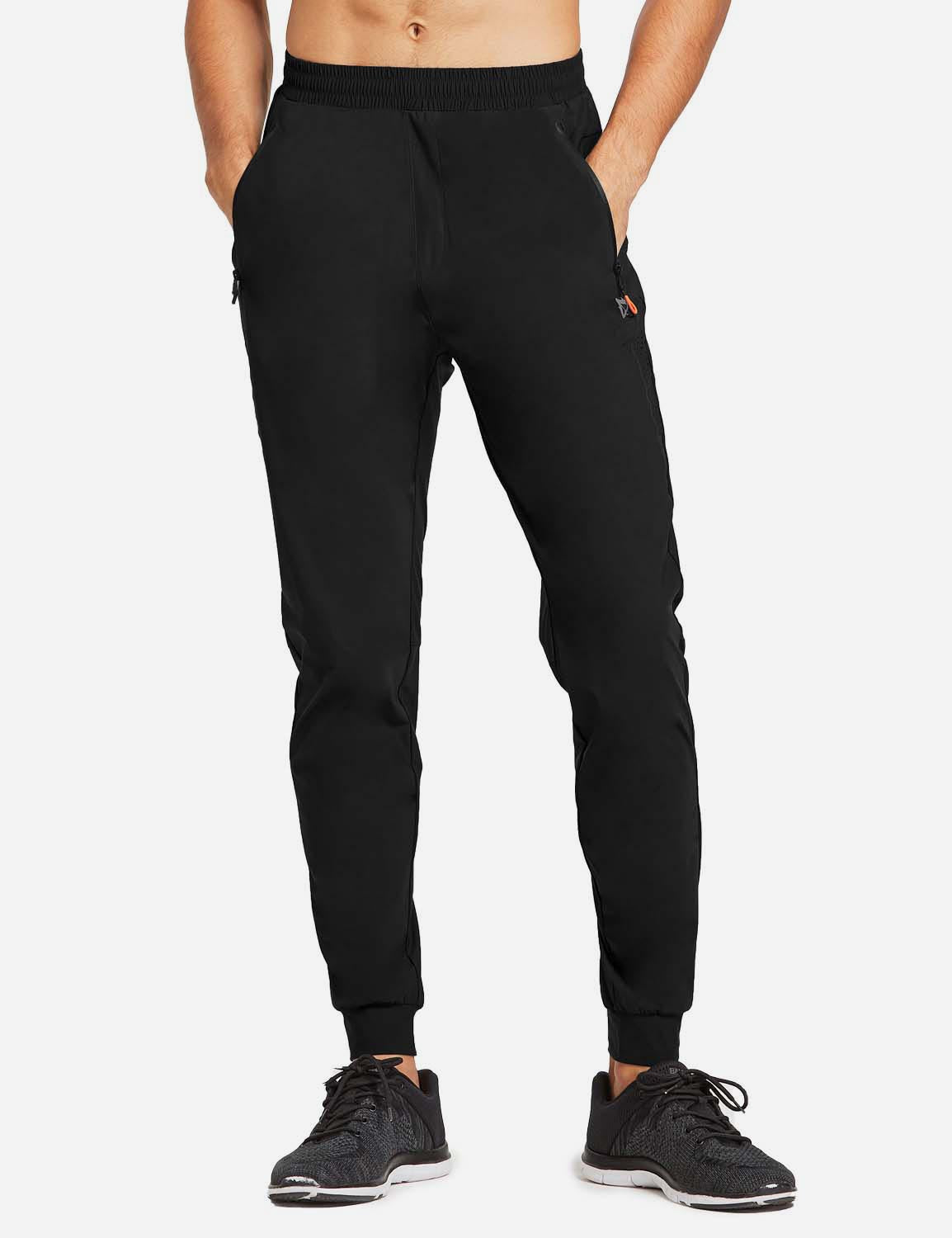 Baleaf Men's Mid Rise Seamless Quick Dry Mesh Tapered Joggers abd284 Black Front