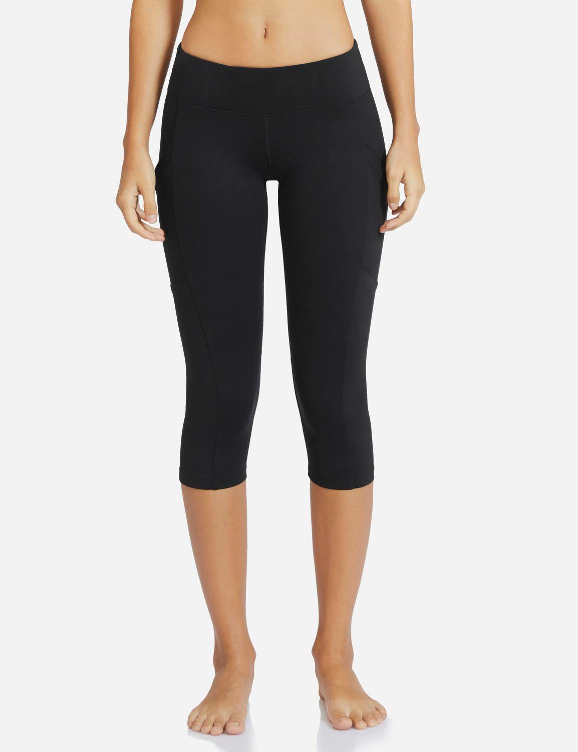 Baleaf Women's Basic Low Rise Quick-Dry Side & Hidden Pocketed Capris abh005 Black Front