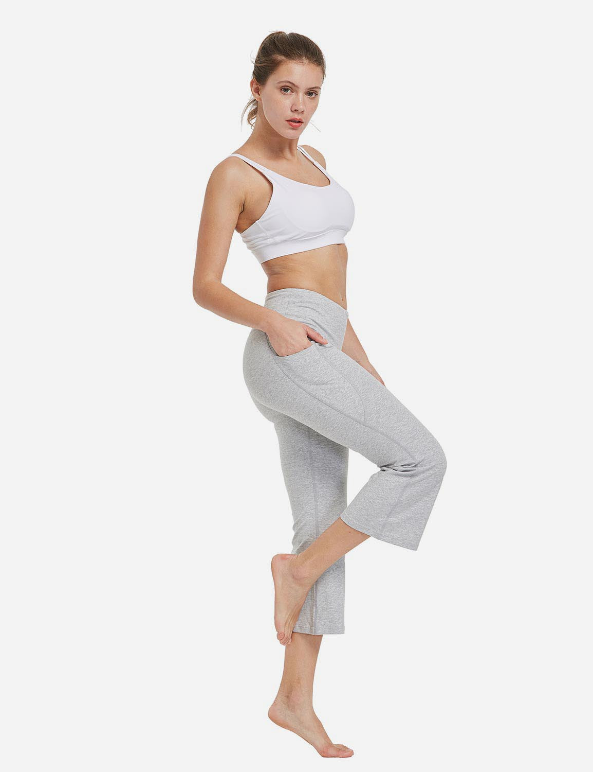 Baleaf Women Mid Rise Side & Hidden Pocketed Bootleg Basic Capris abh111 Light Gray Full