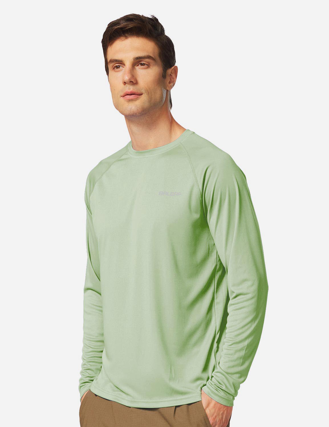 Baleaf Men's UPF50+ Long Sleeved Loose Fit Casual T-Shirt aga002 Pale Green Side